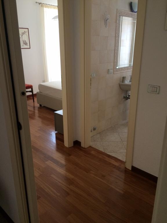 Apartment Largo Del Teatro Porto San Giorgio Szoba fotó